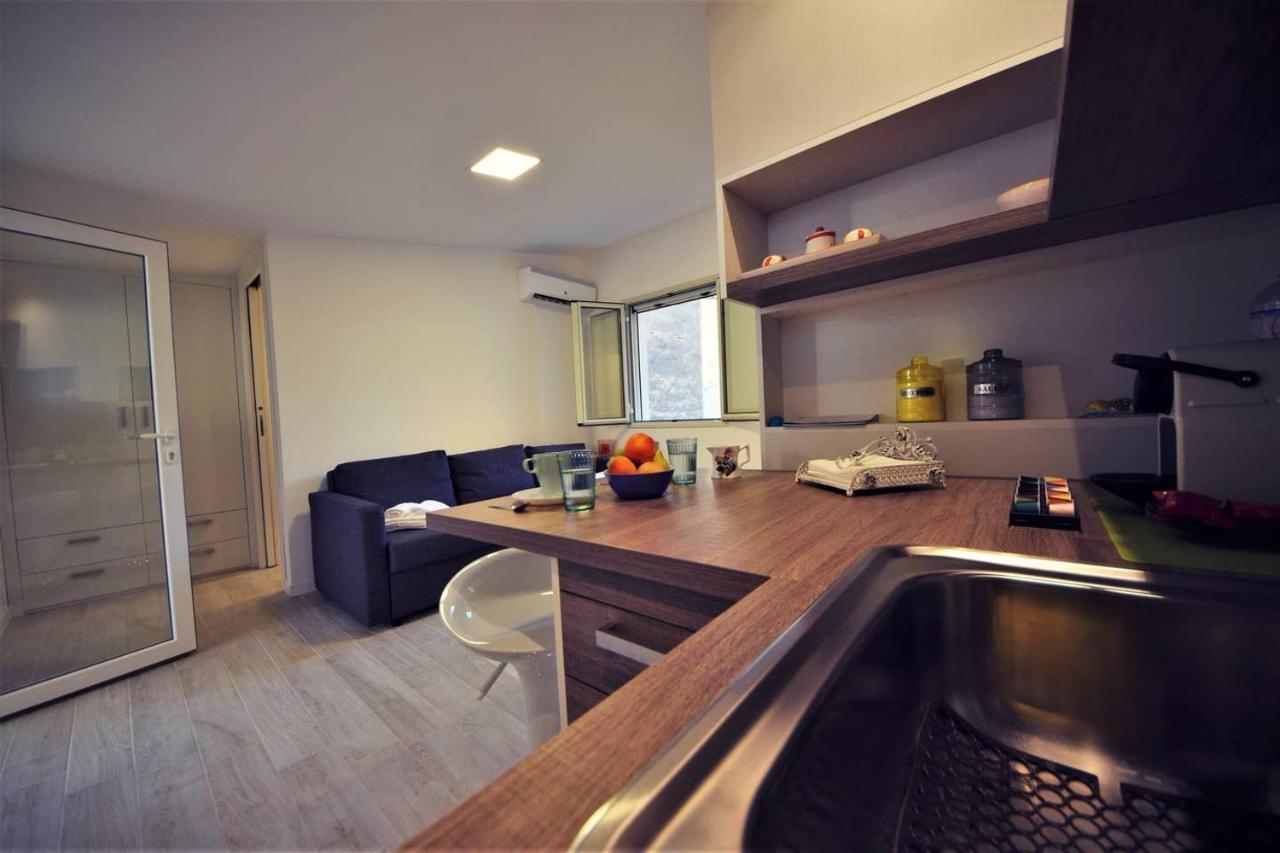 Lo Duca Apartments تْشيفالو المظهر الخارجي الصورة