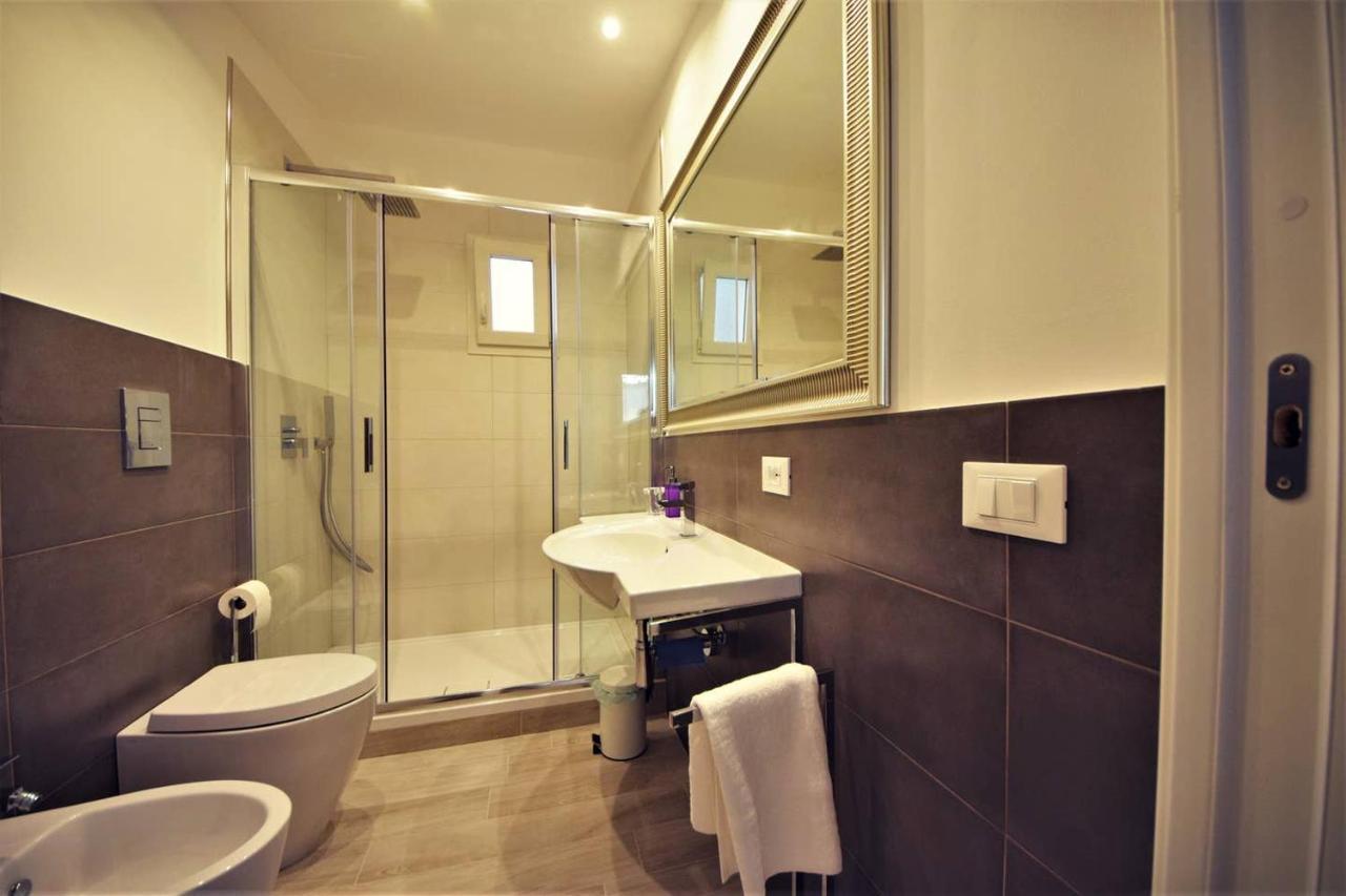 Lo Duca Apartments تْشيفالو المظهر الخارجي الصورة
